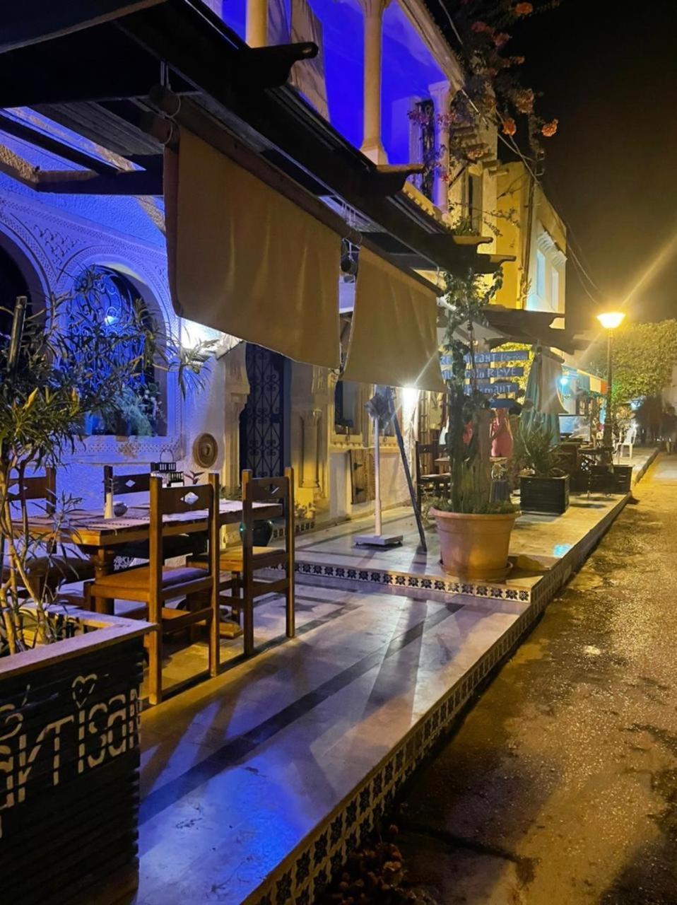 L'Artisan Hotel Harqalah Exterior foto